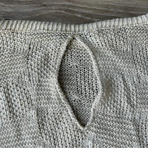 Limitex Paris Linen Blend Keyhole Back Dolman Sleeve Sweater - Picture 13 of 14